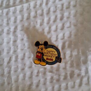 Happy birthday mickey kodak pin